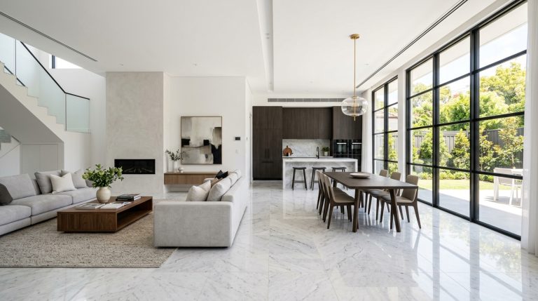 Không gian nhà phố mới xây sạch đẹp hiện đại